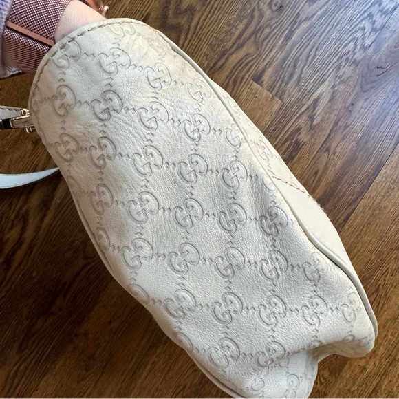 💕SOLD💕 Gucci Guccissima Ivory Leather Charlotte Hobo Bag (w/ COA) - Picture 4 of 14